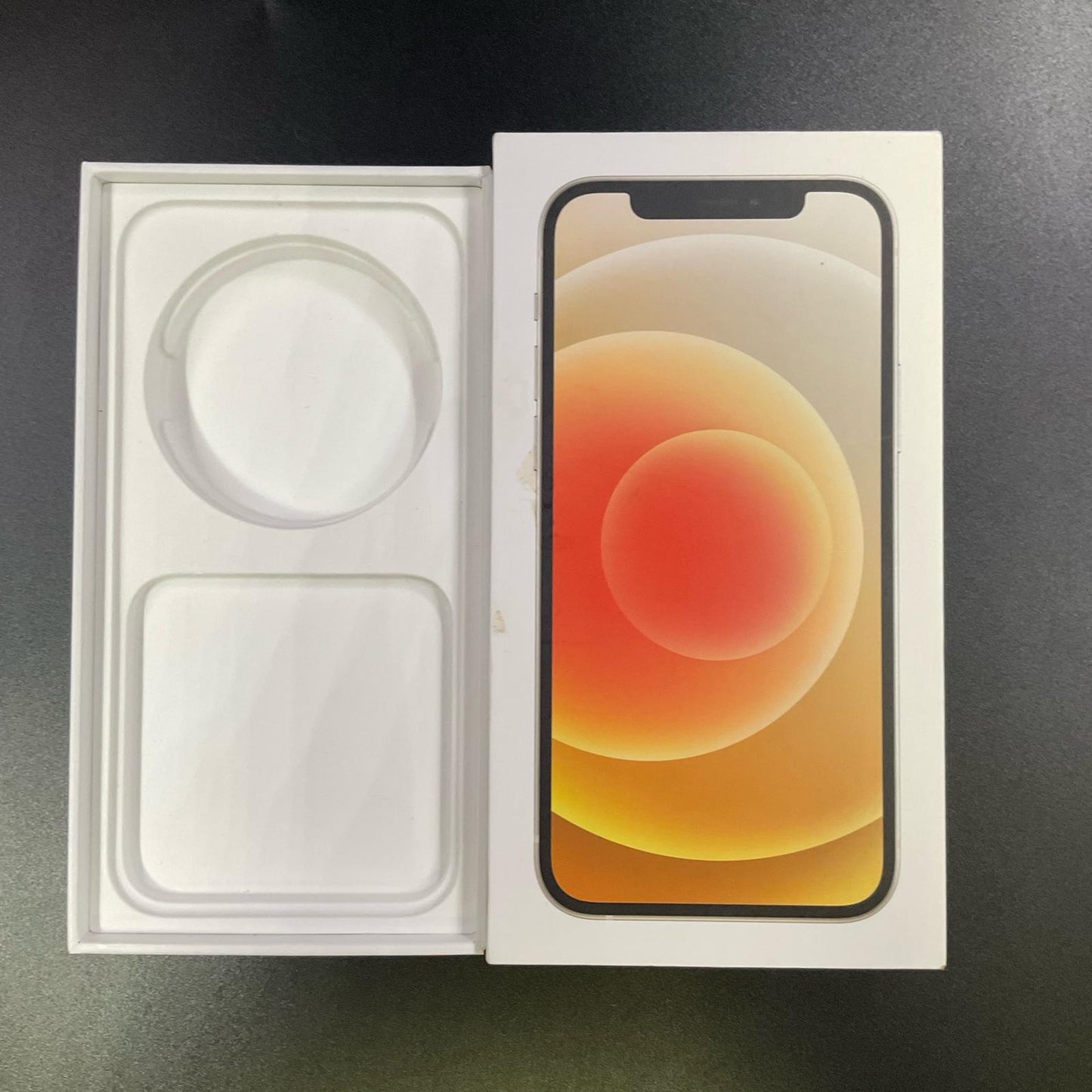 【全額返金保証】【最速発送】Apple iPhone iPhone 12 256GB ホワイト SIMフリー 白ロム 動作確認済 87%
