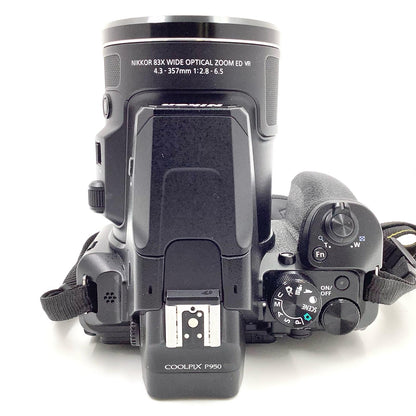 【全額返金保証】【最速発送】Nikon コンパクトデジタルカメラ COOLPIX P950 美品 動作確認済