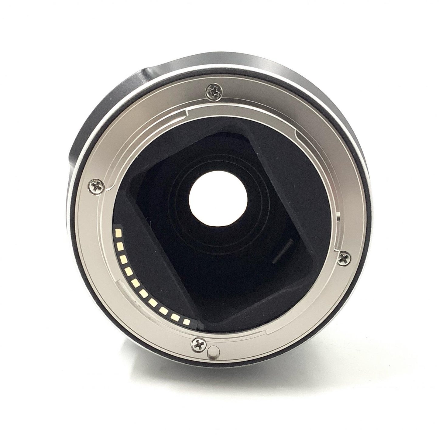 【全額返金保証】【最速発送】TAMRON 17-50mm F/4 Di III VXD (Model A068) 美品 動作確認済