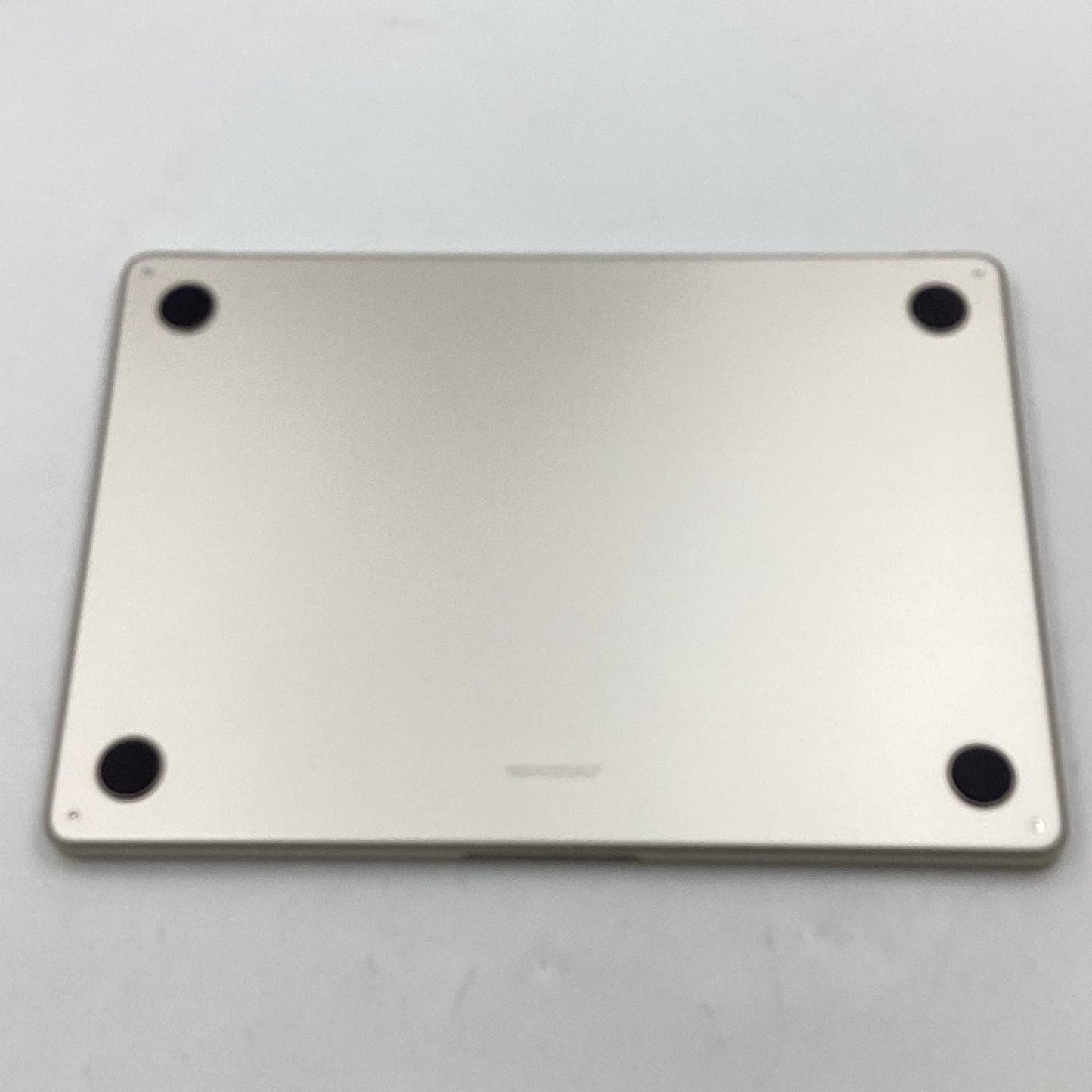 【全額返金保証】【最速発送】Apple MacBook Air 13.6インチ 2025 Apple M4 16GB SSD 256GB スターライト 100% 美品 動作確認済