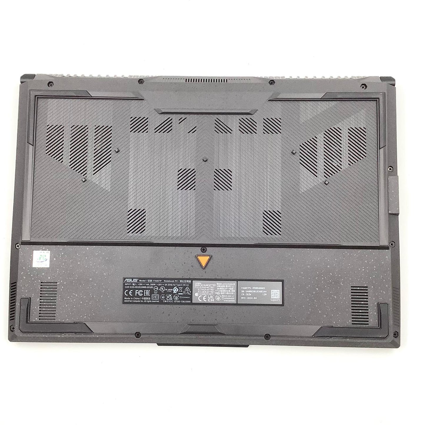 【全額返金保証】【最速発送】ASUS TUF GAMING LAPTOP A16 FA607PV AMD Ryzen 9 7845HX with Radeon Graphics 3.00GHz 32GB M.2 SSD 1TB NVIDIA GeForce RTX 4060 Laptop GPU 92% 動作確認済