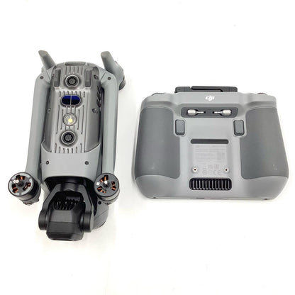 【全額返金保証】【最速発送】DJI Air 3 Fly Moreコンボ (DJI RC 2付属) 美品 動作確認済