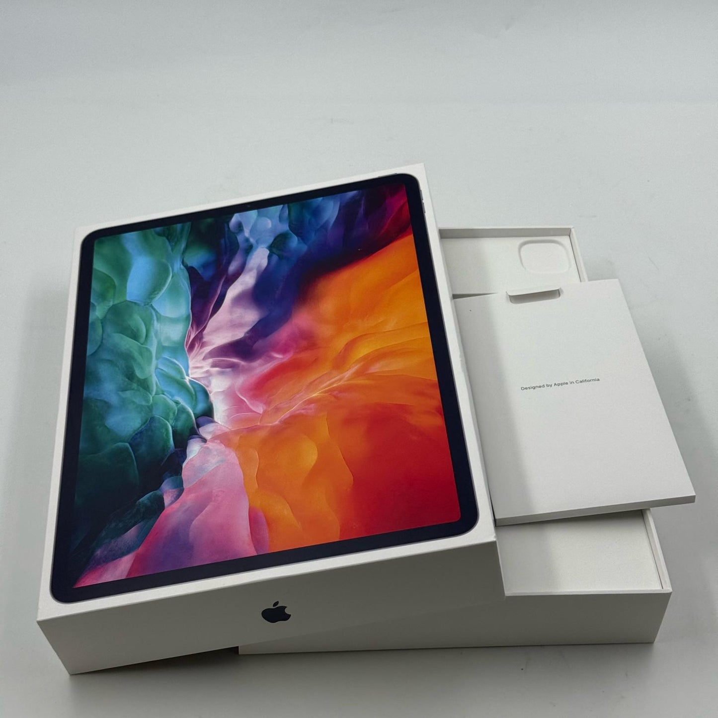 【最速発送】Apple iPad Pro 12.9インチ 第4世代 256GB スペースグレイ Wi-Fi【難有】