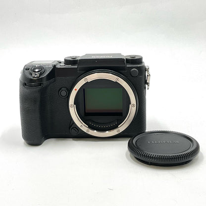【全額返金保証】【最速発送】FUJIFILM デジタル一眼 GFX 50S ボディ ブラック 動作確認済