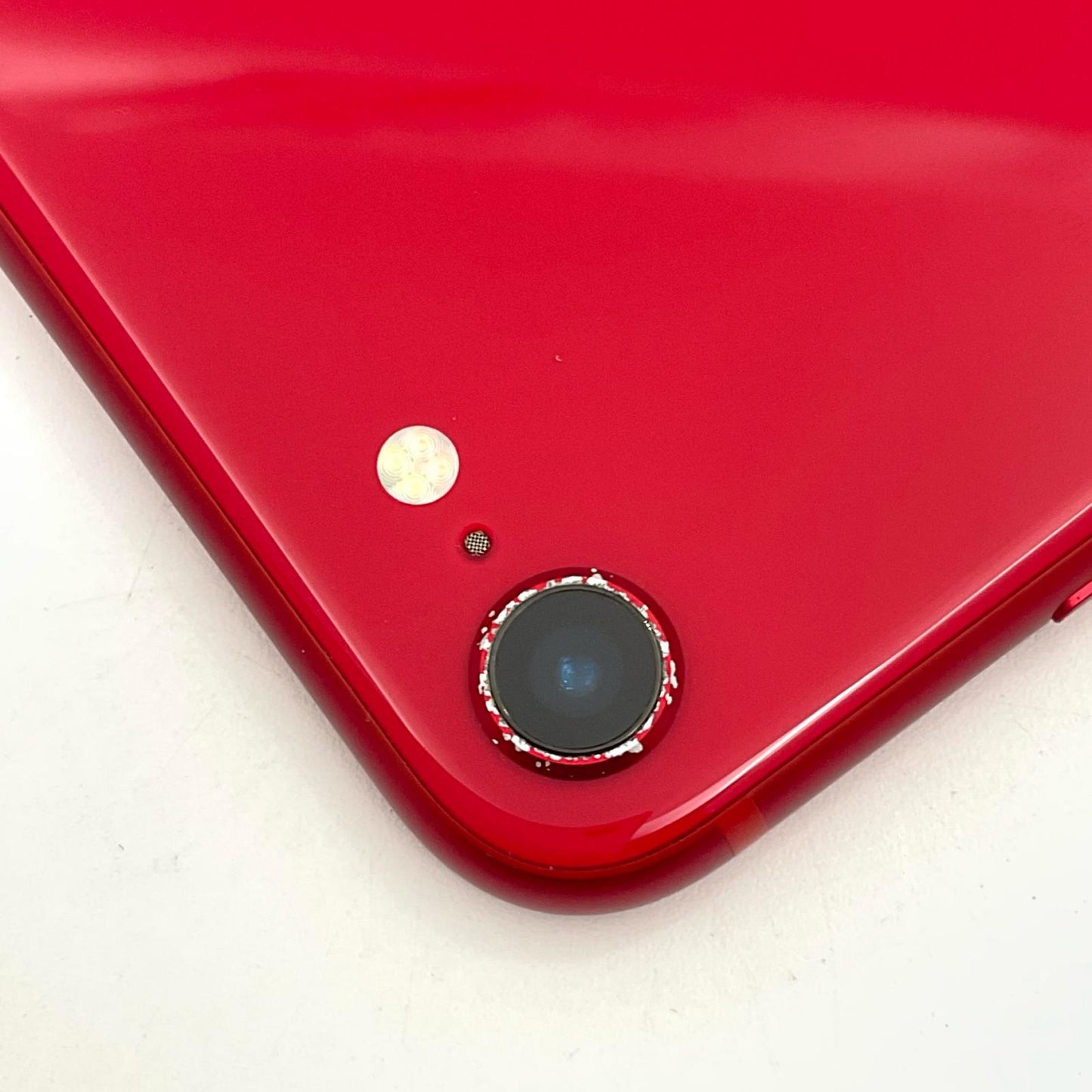 【全額返金保証】【最速発送】Apple iPhone iPhone SE（第2世代） 128GB (PRODUCT)RED docomo 白ロム 動作確認済 85%