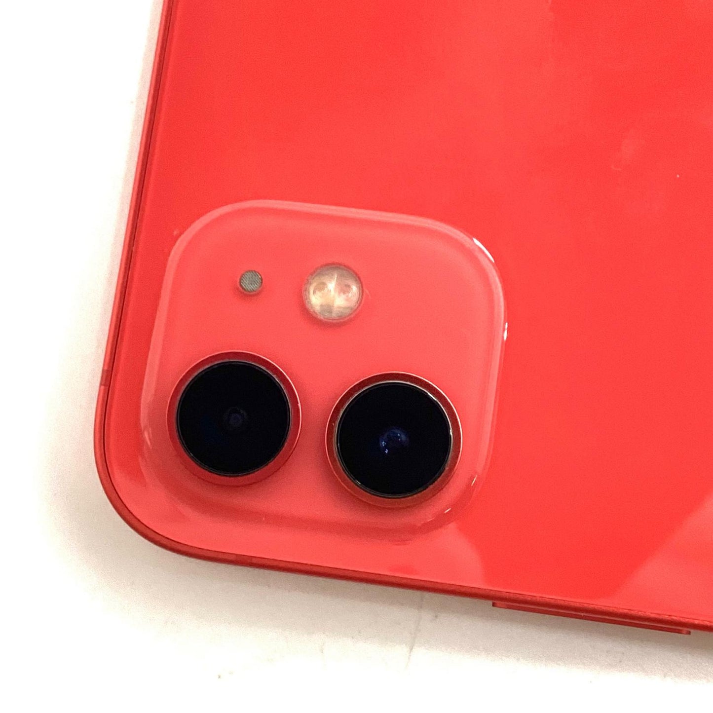 【全額返金保証】【最速発送】Apple iPhone iPhone 12 128GB (PRODUCT)RED docomo SIMフリー 白ロム 動作確認済 77%