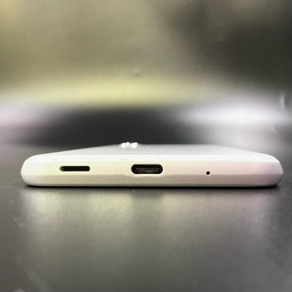 【全額返金保証】【最速発送】SHARP AQUOS sense3 plus 128GB ホワイト SIMフリー SH-M11 白ロム 動作確認済