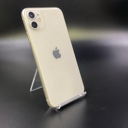 【全額返金保証】【最速発送】Apple iPhone iPhone 11 64GB ホワイト au 白ロム 動作確認済 77%