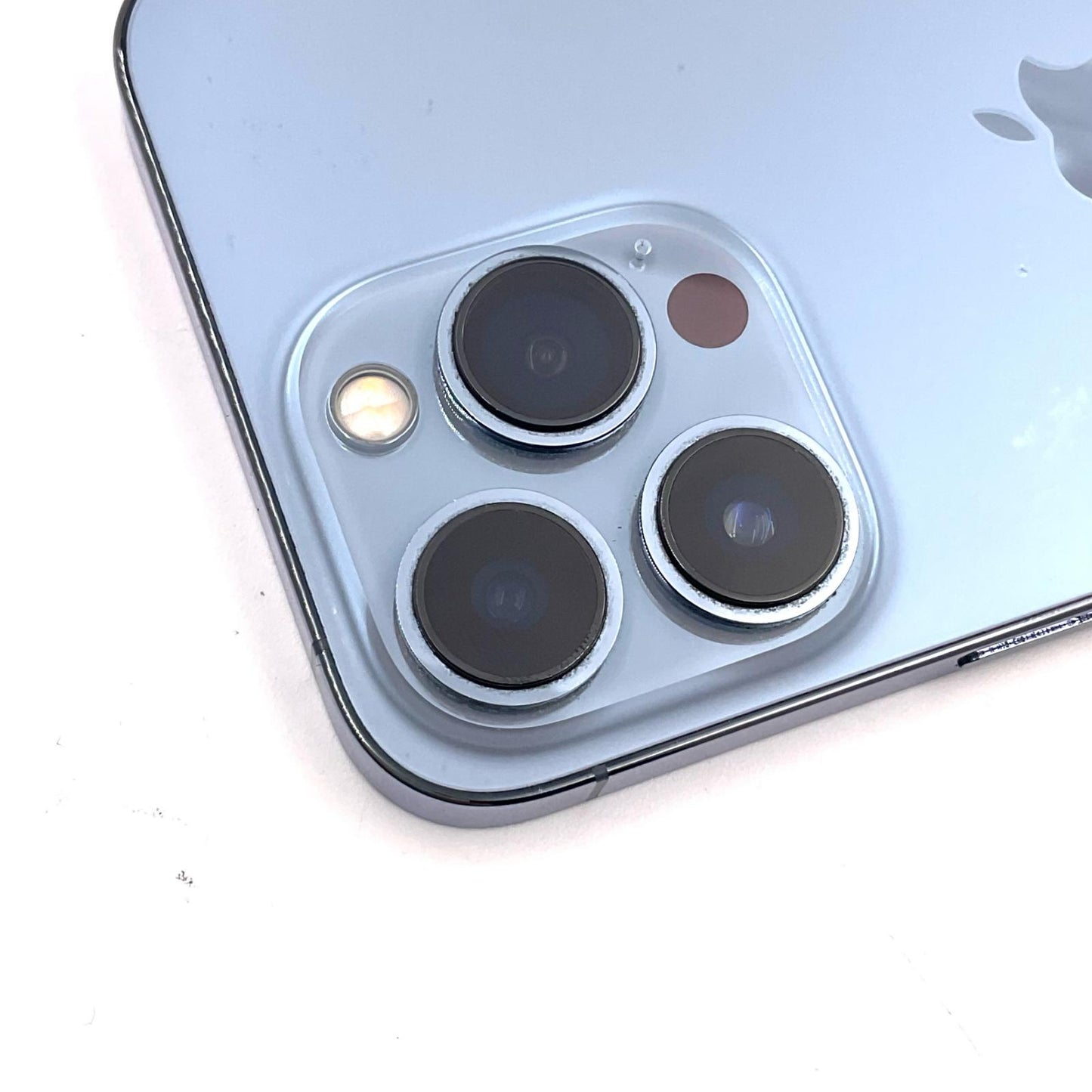 【最速発送】Apple iPhone iPhone 13 Pro 256GB シエラブルー docomo 白ロム【難有】 78%