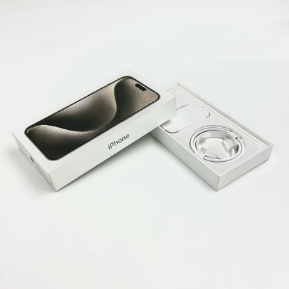 【全額返金保証】【最速発送】Apple iPhone iPhone 15 Pro Max 256GB ナチュラルチタニウム Softbank 白ロム 美品 動作確認済 90%