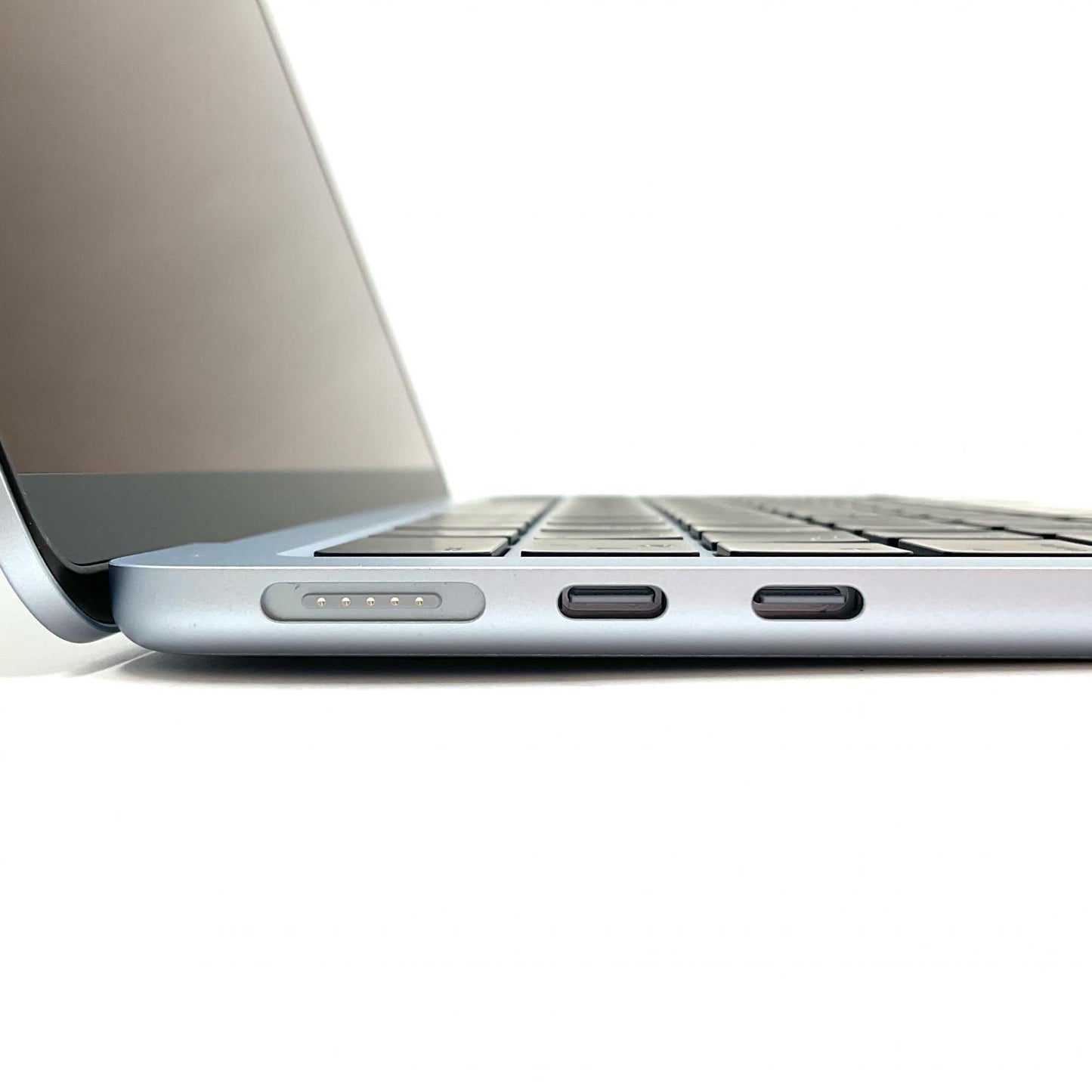 【全額返金保証】【最速発送】Apple MacBook Air 13インチ 2025 Apple M4 16GB SSD 512GB スカイブルー 100% 美品 動作確認済