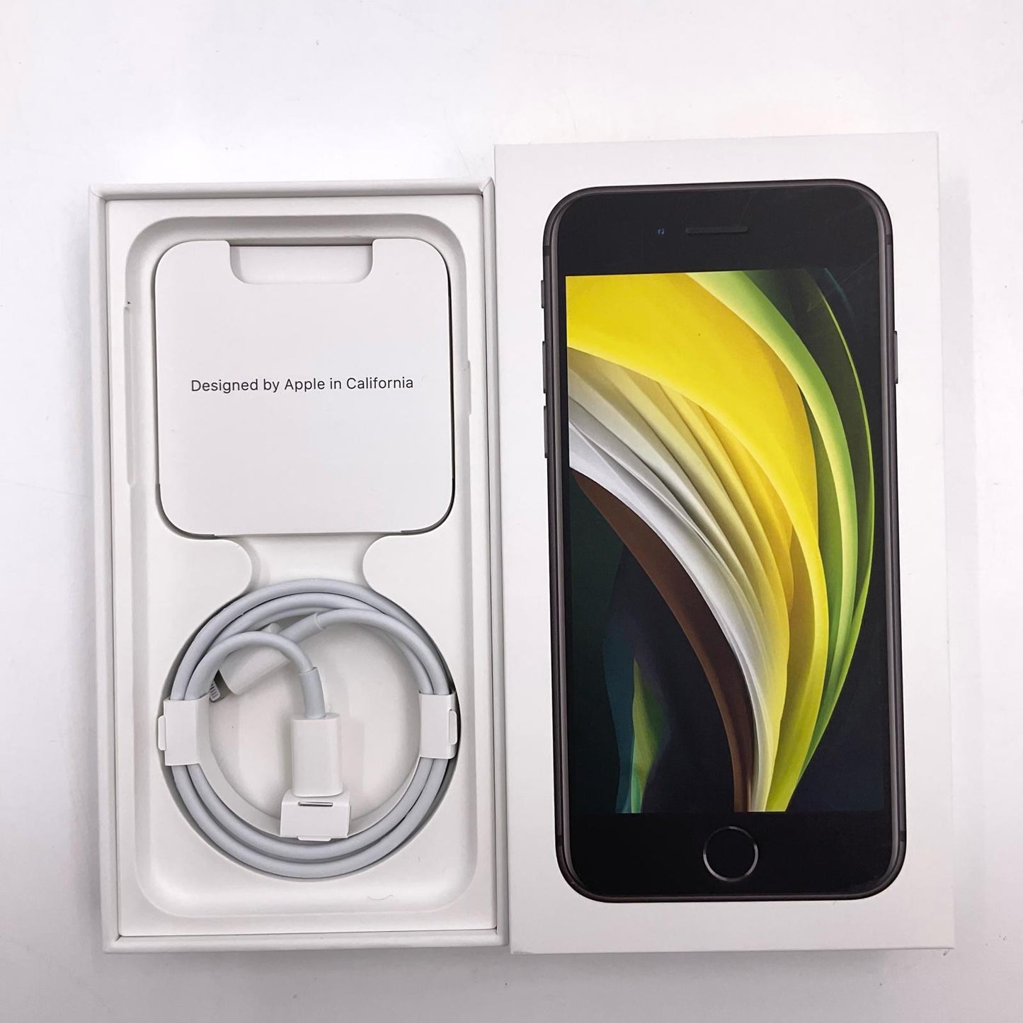 【全額返金保証】【最速発送】Apple iPhone iPhone SE（第2世代） 256GB ブラック SIMフリー 白ロム 動作確認済 84%