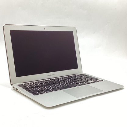 【全額返金保証】【最速発送】Apple MacBook Air 11インチ 2015 1.6 GHz Intel Core i5 4GB SSD 128GB シルバー 動作確認済