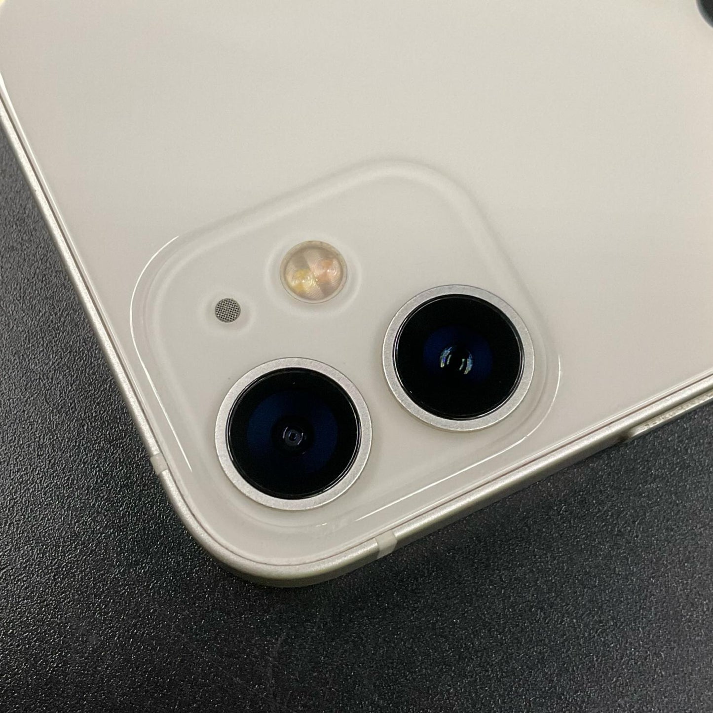 【全額返金保証】【最速発送】Apple iPhone iPhone 12 mini 64GB ホワイト Softbank SIMフリー 白ロム 動作確認済 71%