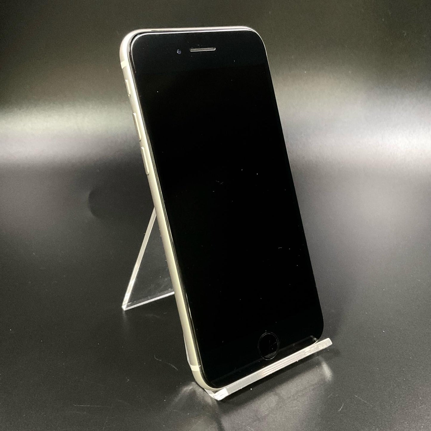 【全額返金保証】【最速発送】Apple iPhone iPhone SE（第3世代） 64GB スターライト docomo 白ロム 動作確認済 82%