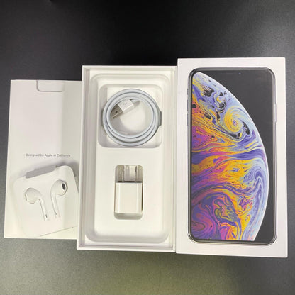 【全額返金保証】【最速発送】Apple iPhone iPhone XS Max 256GB シルバー SIMフリー 白ロム 動作確認済 77%