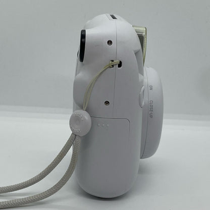 【全額返金保証】【最速発送】FUJIFILM instax mini 12 チェキ [クレイホワイト] 動作確認済