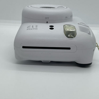 【全額返金保証】【最速発送】FUJIFILM instax mini 12 チェキ [クレイホワイト] 動作確認済