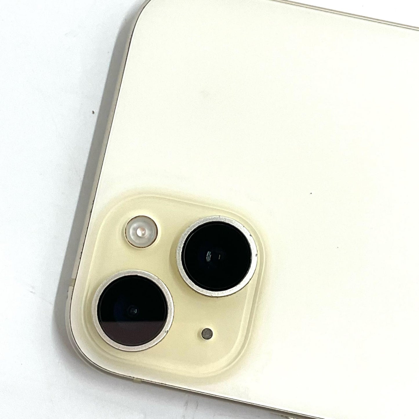 【全額返金保証】【最速発送】Apple iPhone iPhone 15 Plus 256GB イエロー au 動作確認済 83%
