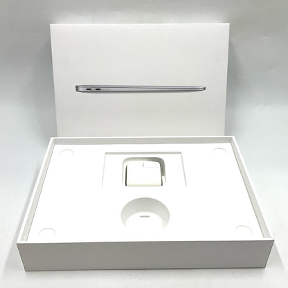 【全額返金保証】【最速発送】Apple MacBook Air 13インチ 2020 Apple M1 8GB M.2 SSD 256GB シルバー 98% 動作確認済