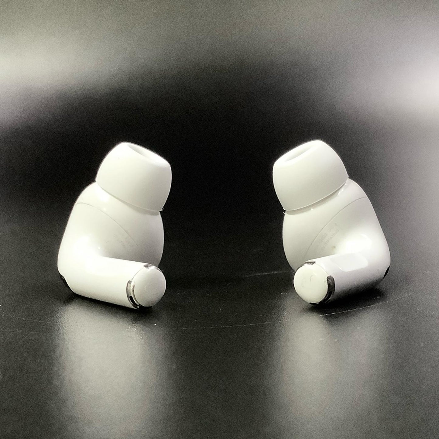 【全額返金保証】【最速発送】Apple AirPods Pro 2 MQD83J/A 動作確認済