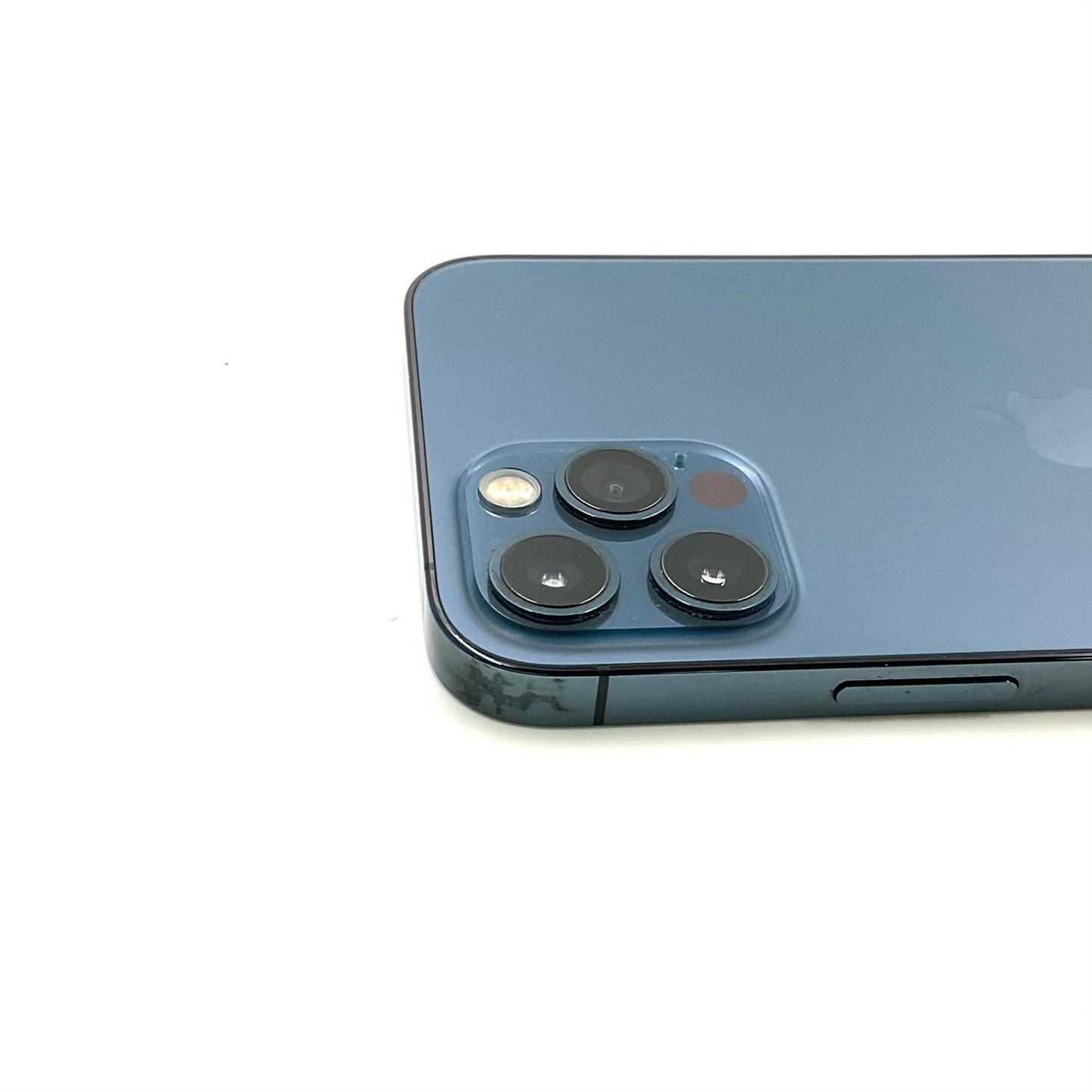 【全額返金保証】【最速発送】Apple iPhone iPhone 12 Pro 128GB パシフィックブルー docomo 白ロム 動作確認済 76%
