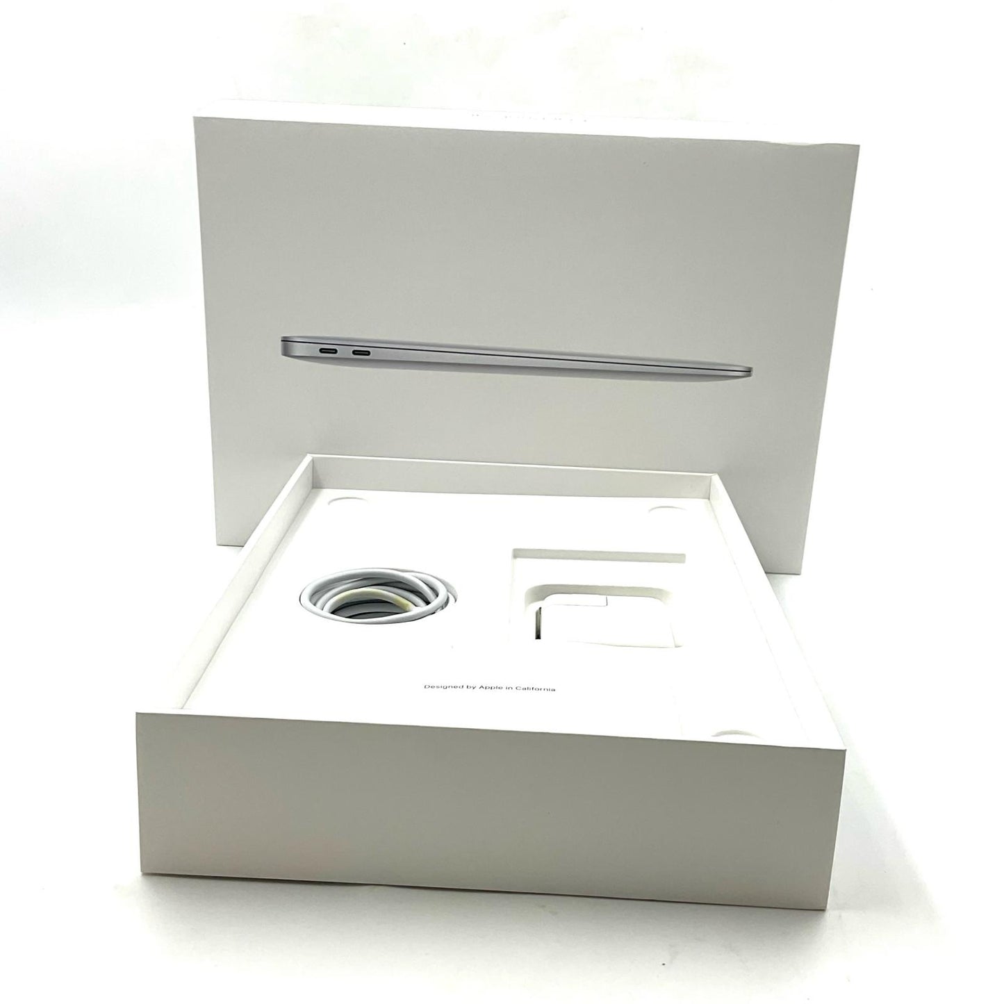 【全額返金保証】【最速発送】Apple MacBook Air 13インチ 2020 Apple M1 8GB SSD 256GB シルバー 89% 動作確認済