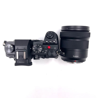 【全額返金保証】【最速発送】Panasonic デジタル一眼 LUMIX DC-S5K 標準ズームKレンズキット ブラック 美品 動作確認済