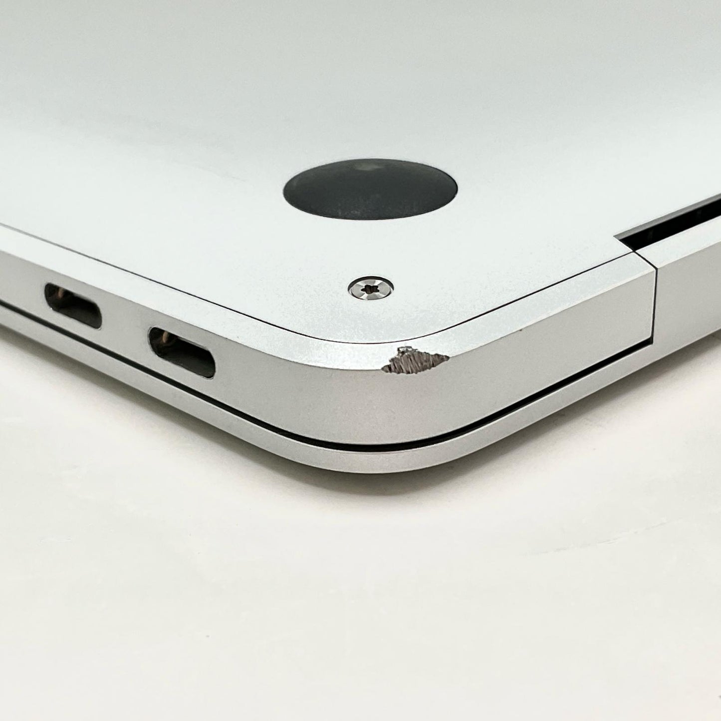 【全額返金保証】【最速発送】Apple MacBook Air 13.3インチ 2020 1.1 GHz デュアルコアIntel Core i3 8GB SSD 256GB シルバー 78.6% 動作確認済