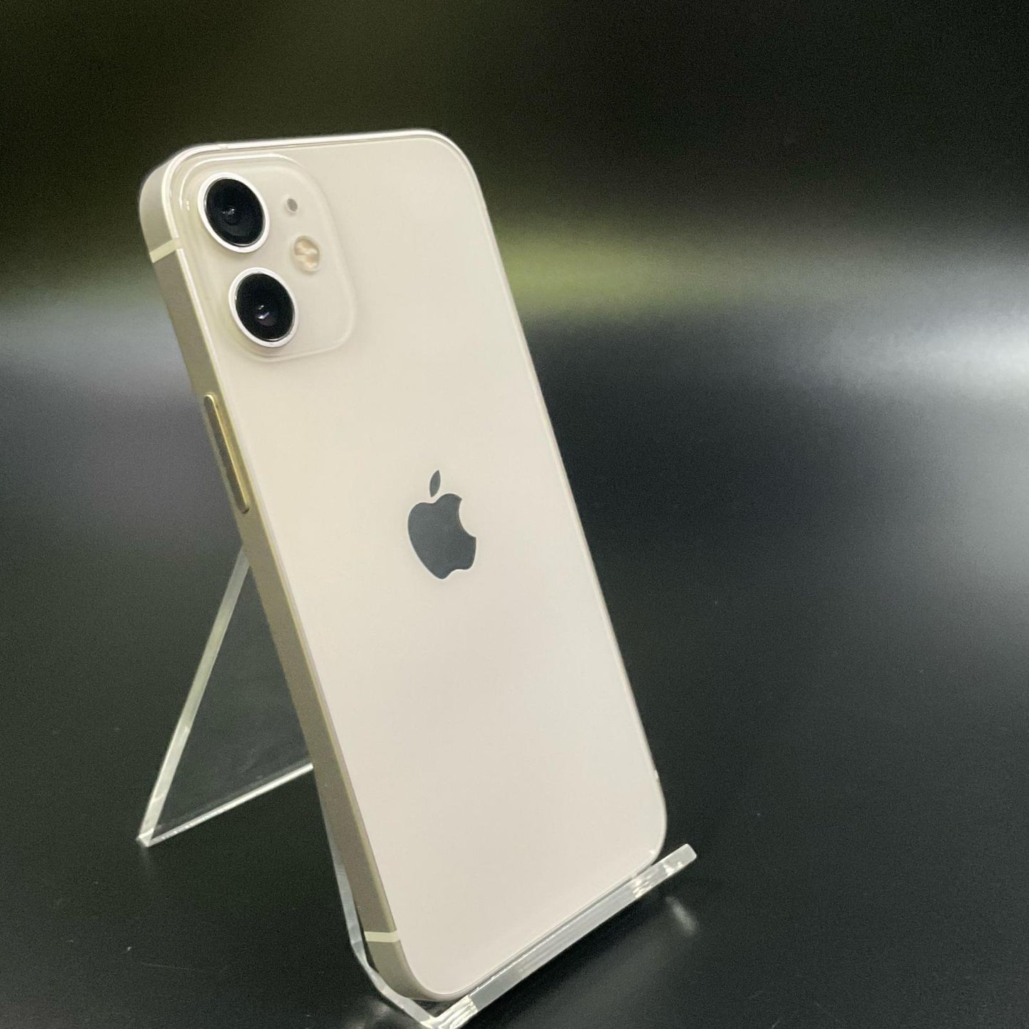【全額返金保証】【最速発送】Apple iPhone iPhone 12 mini 64GB ホワイト au 白ロム 動作確認済 72%