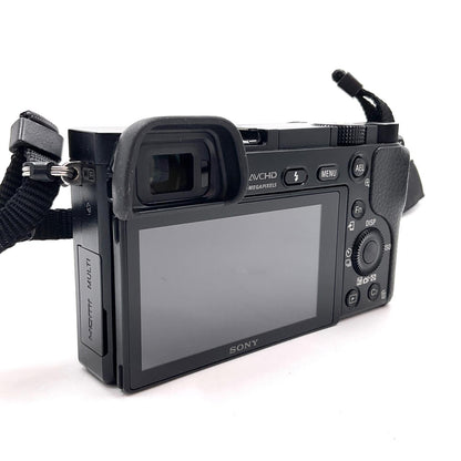 【最速発送】Sony デジタル一眼 α6000 ILCE-6000 ボディ ブラック【難有】
