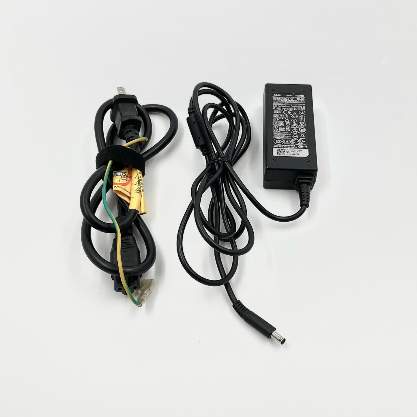 【最速発送】DELL Inspiron P83G002 i7-8565U 8GB SSD 2TB 100%【難有】