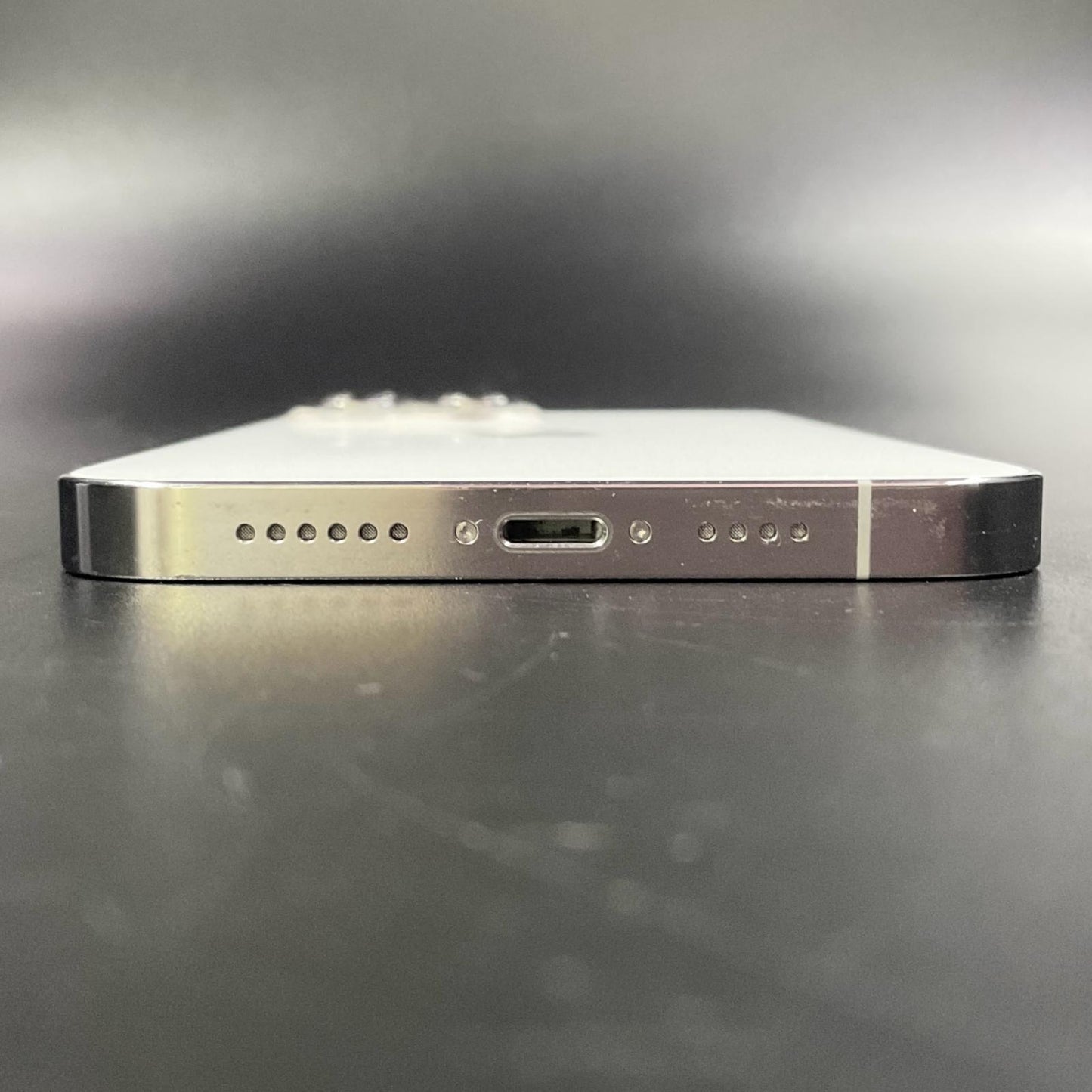 【全額返金保証】【最速発送】Apple iPhone iPhone 13 Pro Max 128GB シルバー docomo 動作確認済 88%