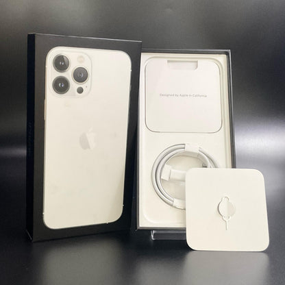 【全額返金保証】【最速発送】Apple iPhone iPhone 13 Pro Max 128GB シルバー docomo 動作確認済 88%