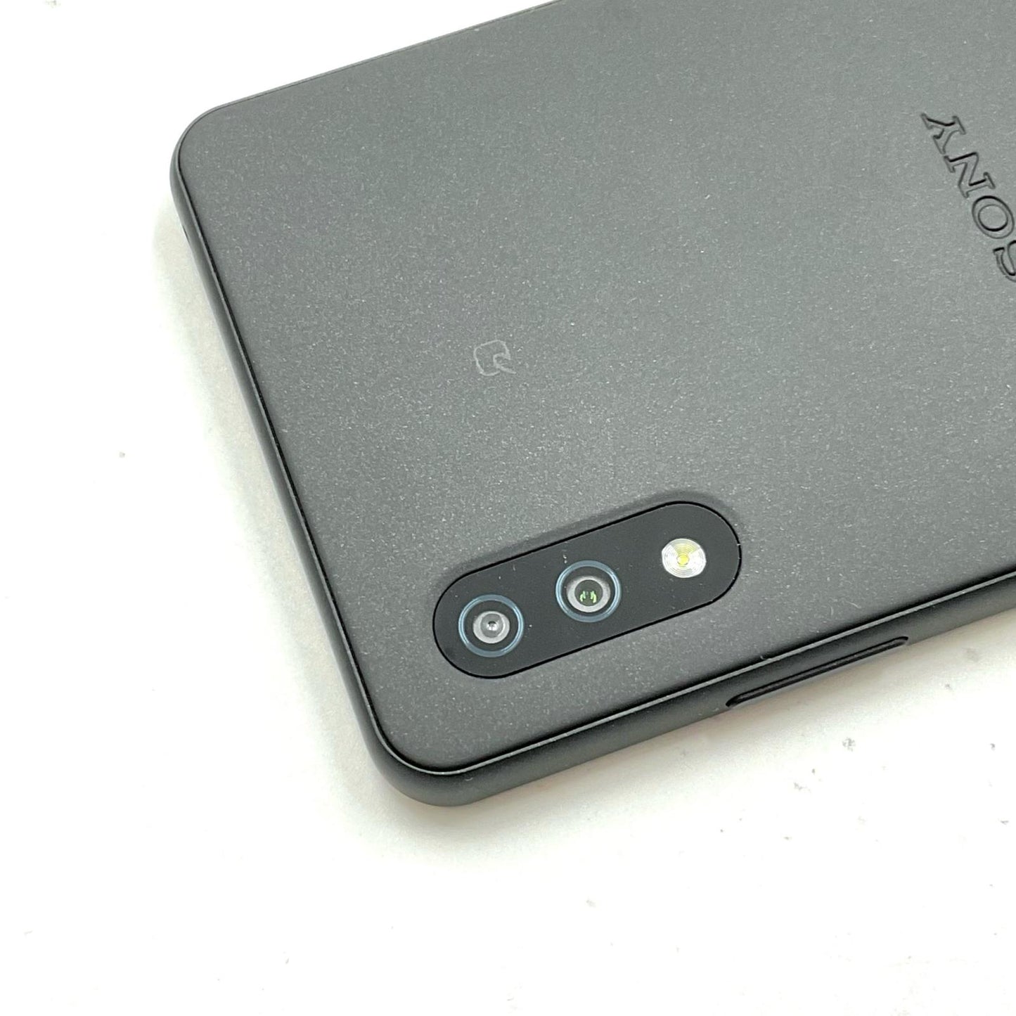 【全額返金保証】【最速発送】Sony Xperia Ace II 64GB Black docomo SO-41B 白ロム 超美品 動作確認済
