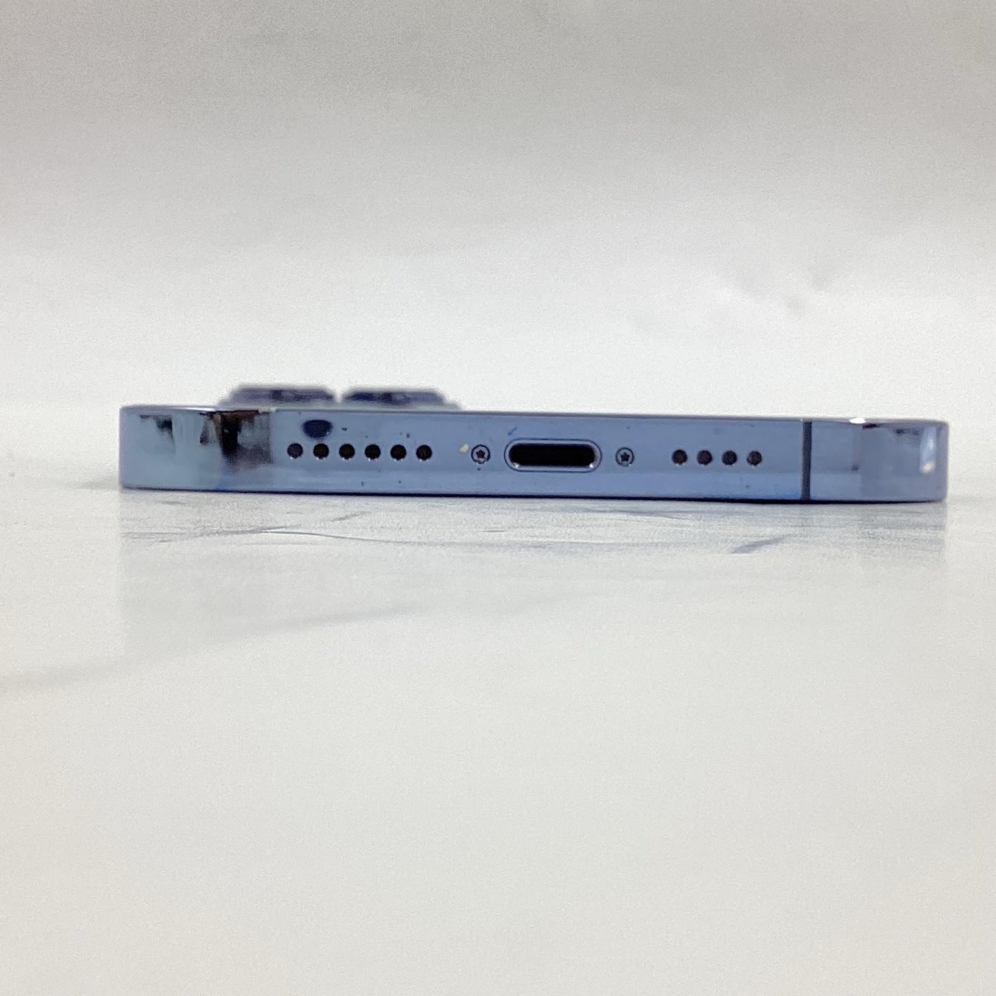 【全額返金保証】【最速発送】Apple iPhone iPhone 13 Pro Max 128GB シエラブルー au SIMフリー 白ロム 動作確認済 79%