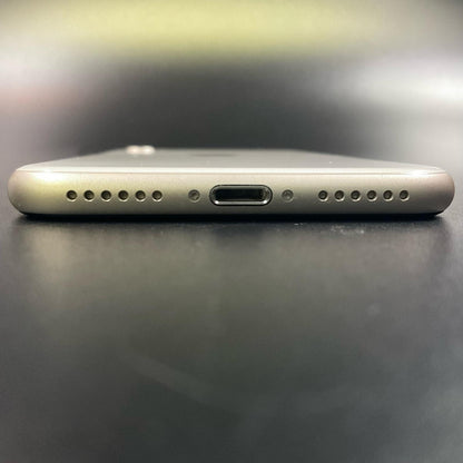 【全額返金保証】【最速発送】Apple iPhone iPhone SE（第3世代） 64GB スターライト Softbank SIMフリー 白ロム 美品 動作確認済 84%