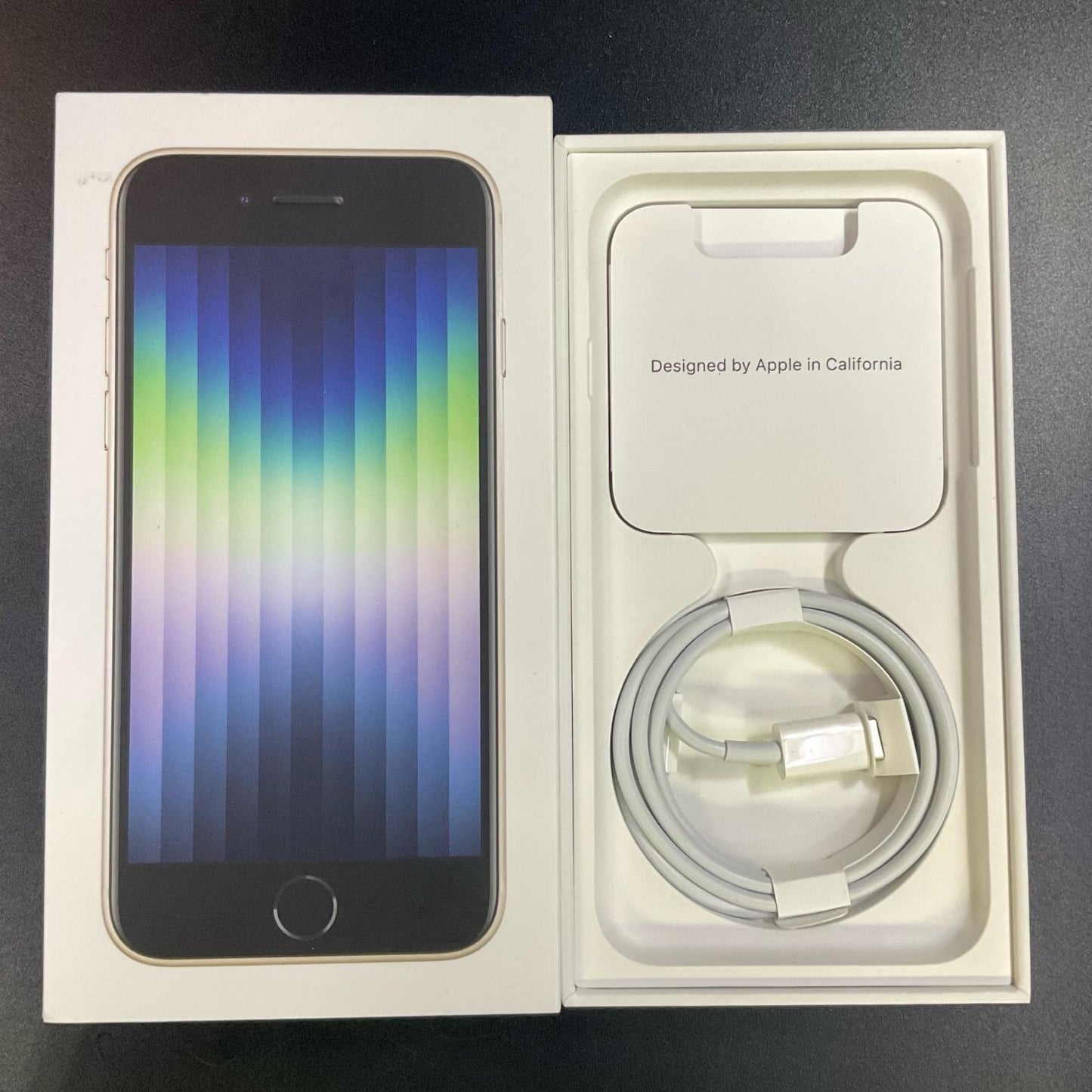 【全額返金保証】【最速発送】Apple iPhone iPhone SE（第3世代） 64GB スターライト Softbank SIMフリー 白ロム 美品 動作確認済 84%