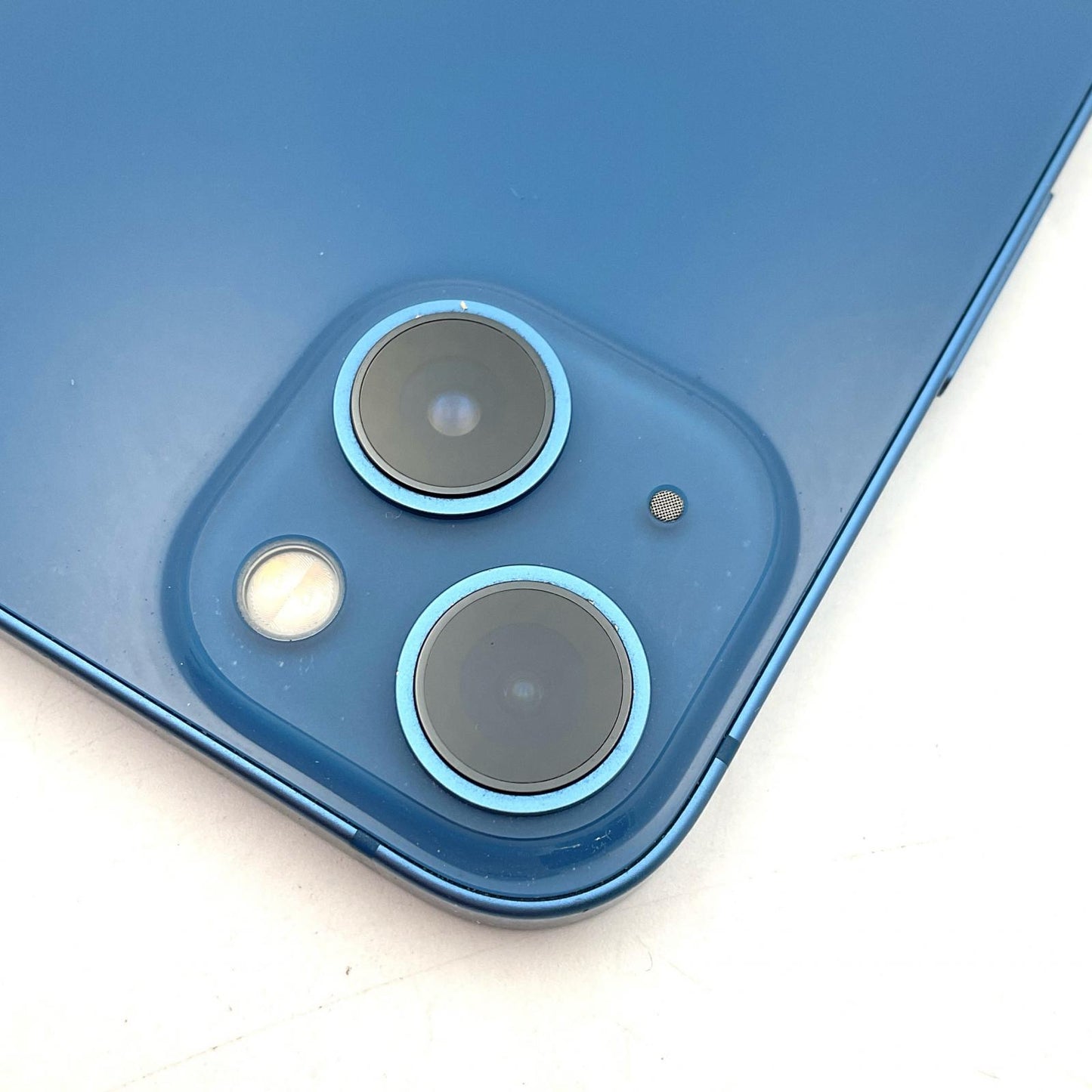 【全額返金保証】【最速発送】Apple iPhone iPhone 13 128GB ブルー docomo SIMフリー 白ロム 動作確認済 74%