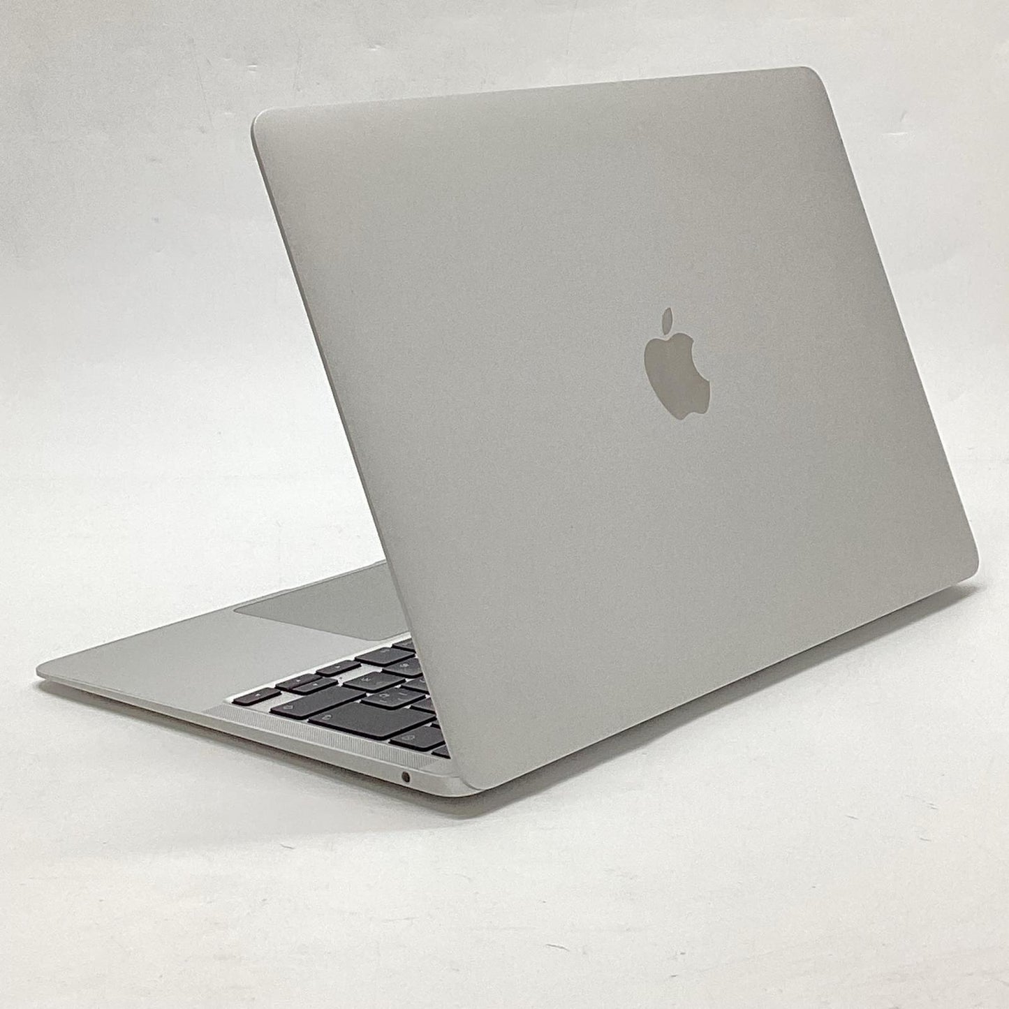 【全額返金保証】【最速発送】Apple MacBook Air 13インチ 2020 1.1GHz クアッドコアIntel Core i5 16GB SSD 256GB シルバー 動作確認済