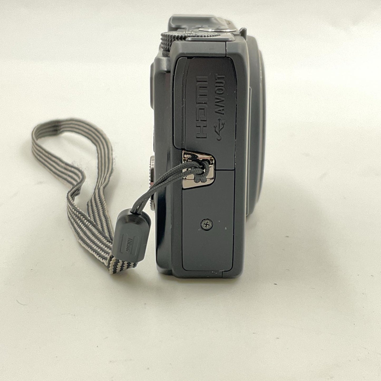 【全額返金保証】【最速発送】Nikon コンパクトデジタルカメラ COOLPIX S9300 [ノーブルブラック] 美品 動作確認済