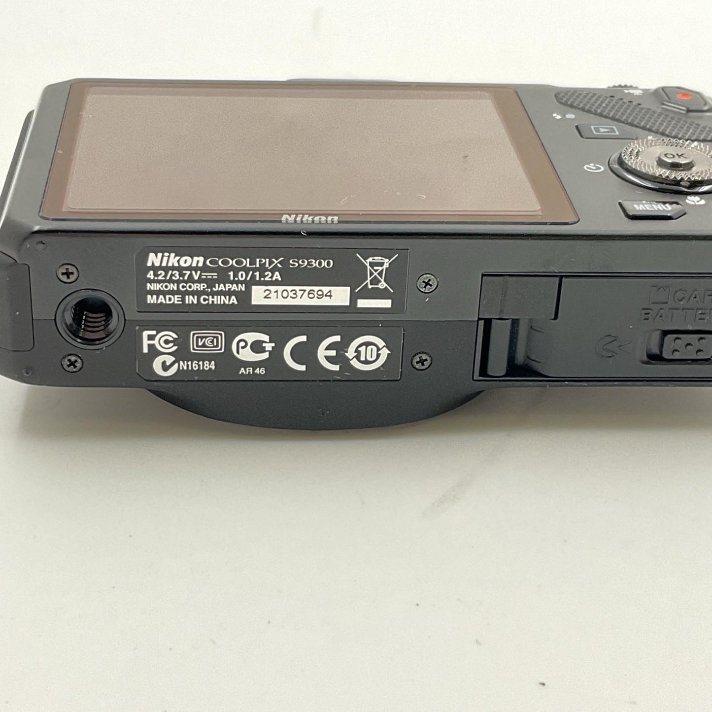 【全額返金保証】【最速発送】Nikon コンパクトデジタルカメラ COOLPIX S9300 [ノーブルブラック] 美品 動作確認済