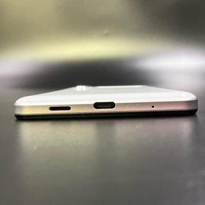 【全額返金保証】【最速発送】SHARP AQUOS zero5G basic DX 128GB ホワイト au SHG02 白ロム 美品 動作確認済