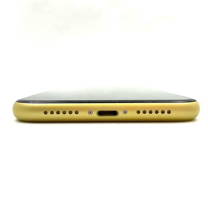 【全額返金保証】【最速発送】Apple iPhone iPhone 11 64GB イエロー au 白ロム 動作確認済 71%