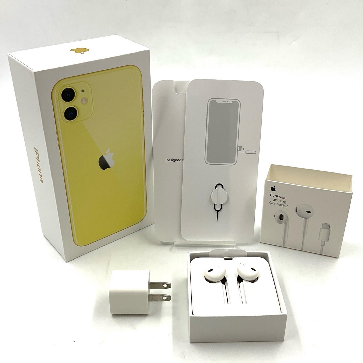 【全額返金保証】【最速発送】Apple iPhone iPhone 11 64GB イエロー au 白ロム 動作確認済 71%