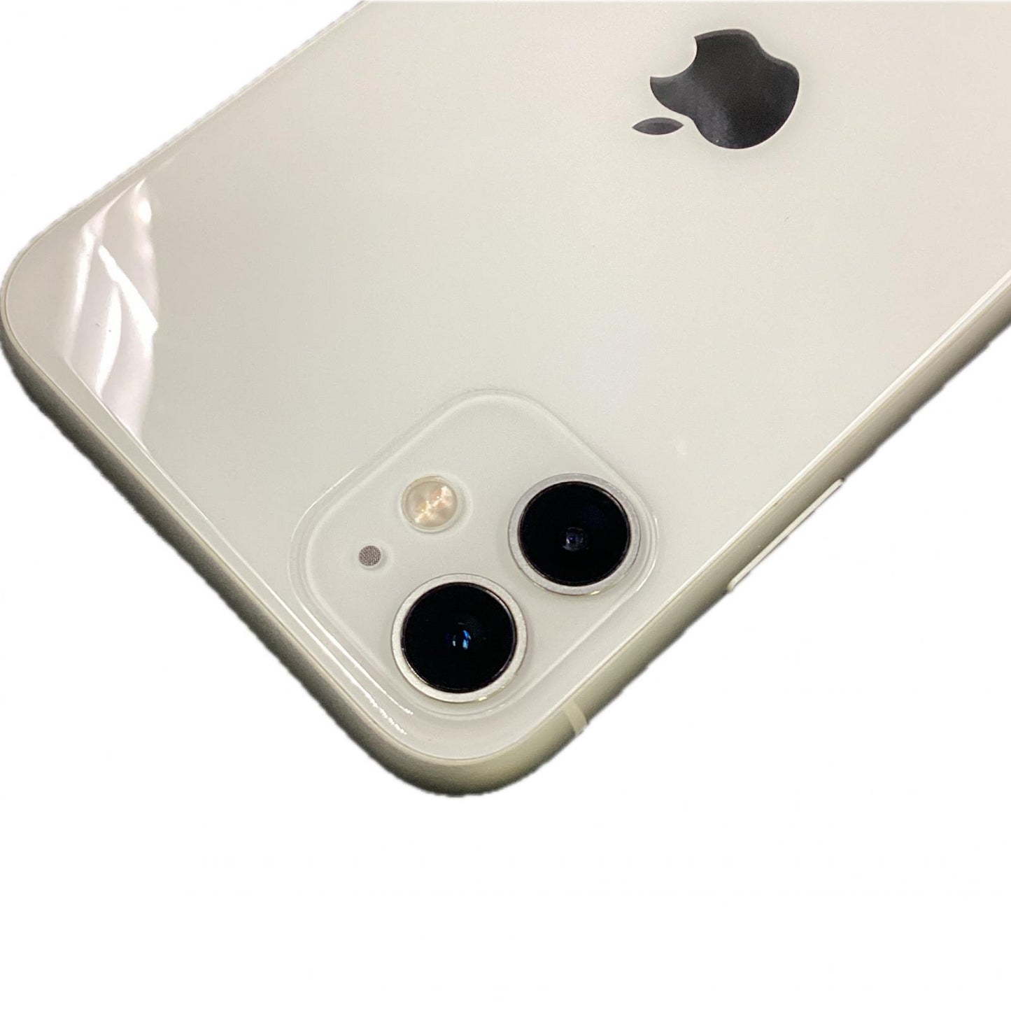 【全額返金保証】【最速発送】Apple iPhone iPhone 11 128GB ホワイト docomo 白ロム 動作確認済 91%