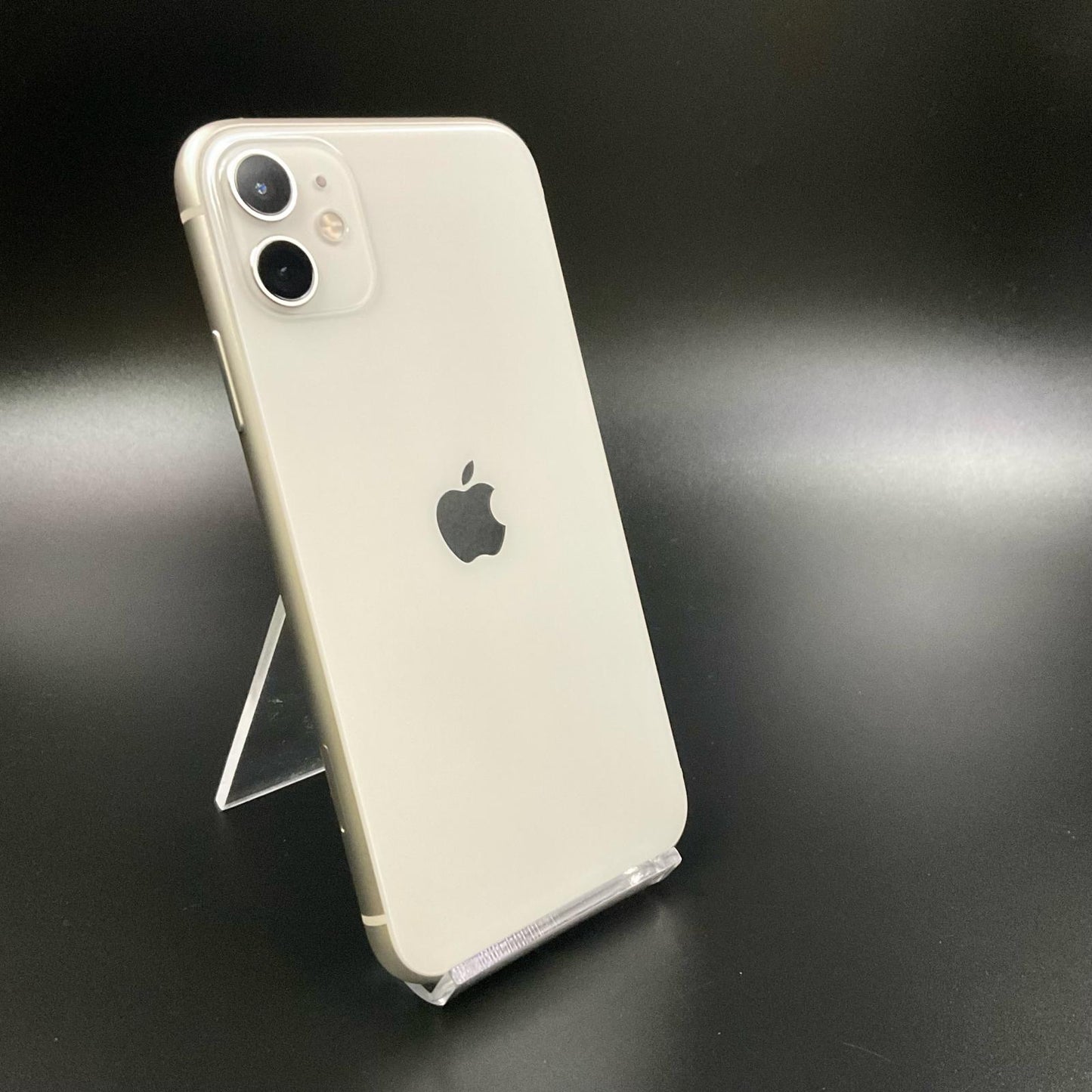 【全額返金保証】【最速発送】Apple iPhone iPhone 11 256GB ホワイト au 白ロム 超美品 動作確認済 92%