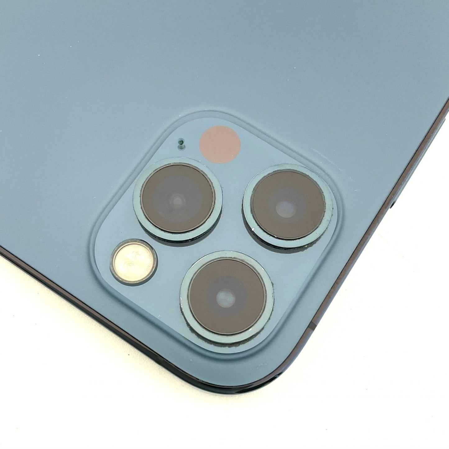 【全額返金保証】【最速発送】Apple iPhone iPhone 12 Pro 128GB パシフィックブルー docomo 白ロム 動作確認済 75%