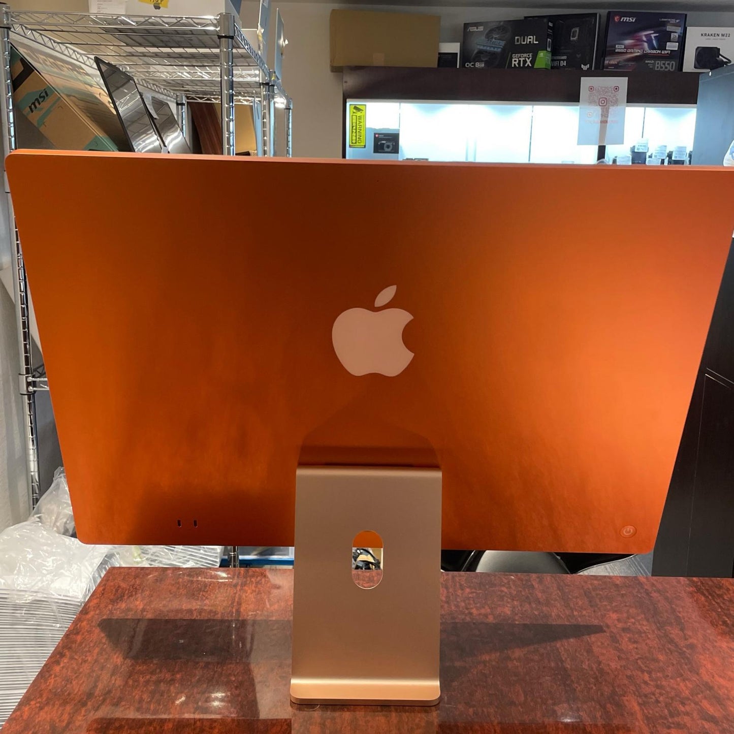 【全額返金保証】【最速発送】Apple iMac 24インチ M4 16GB SSD 256GB オレンジ 美品 動作確認済