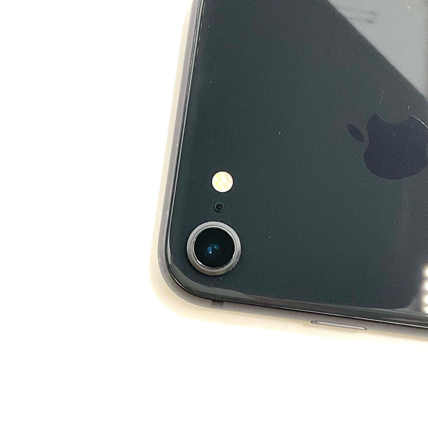 【全額返金保証】【最速発送】Apple iPhone iPhone 8 64GB スペースグレイ Softbank 白ロム 動作確認済 72%